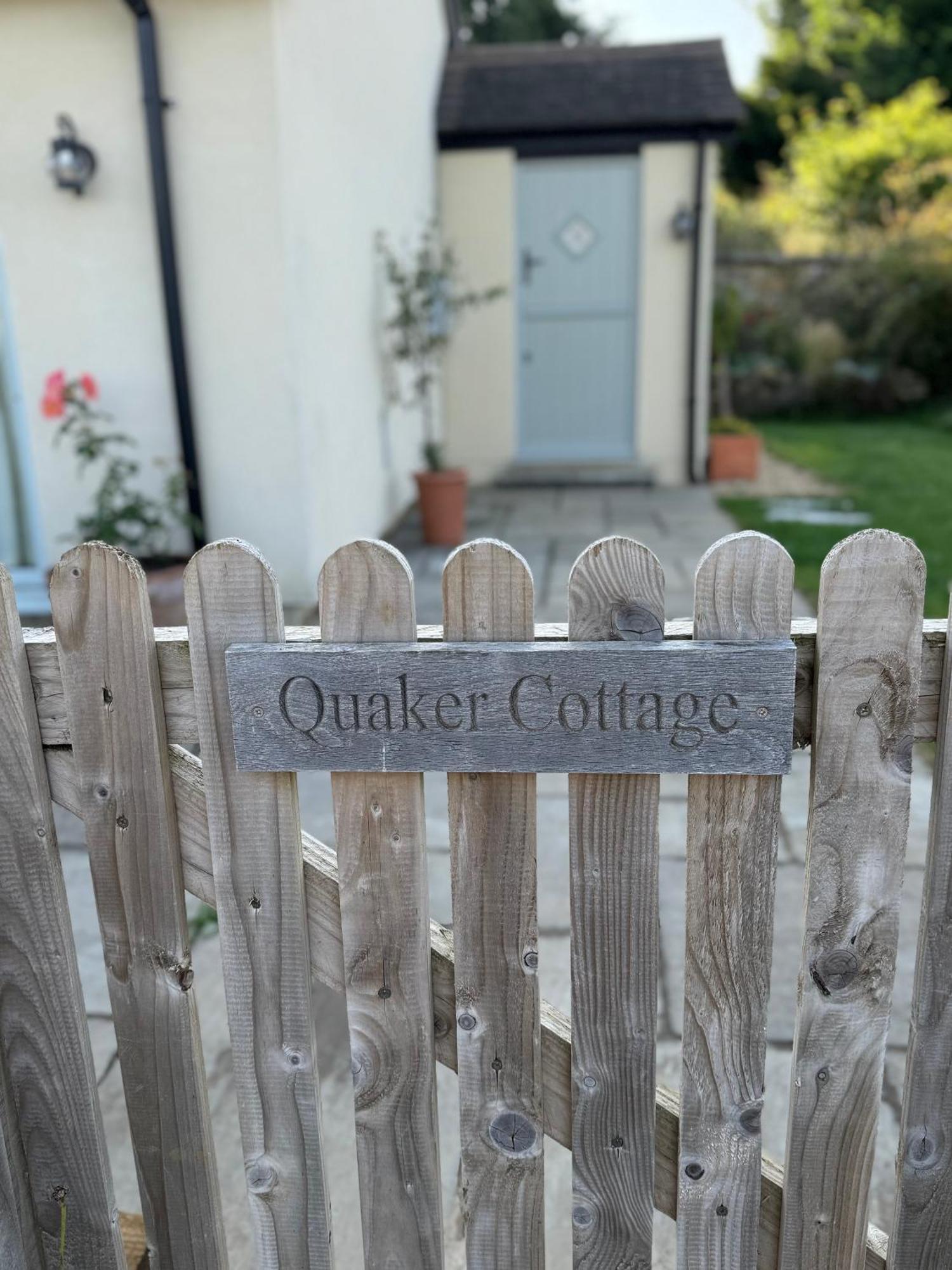 Quaker Cottage Painswick Bagian luar foto